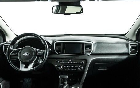 KIA Sportage IV рестайлинг, 2018 год, 2 149 700 рублей, 13 фотография
