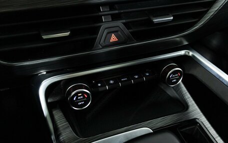 Geely Tugella FY11, 2023 год, 3 099 700 рублей, 20 фотография