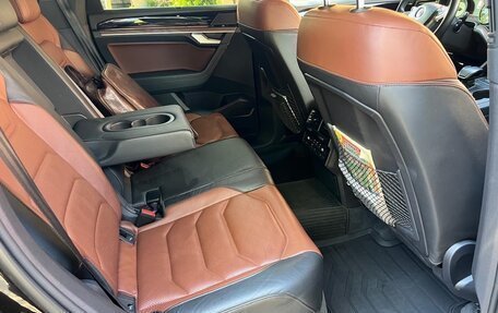 Volkswagen Touareg III, 2018 год, 4 300 000 рублей, 11 фотография