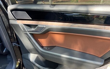 Volkswagen Touareg III, 2018 год, 4 300 000 рублей, 12 фотография