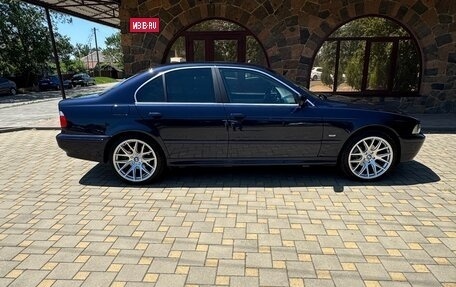 BMW 5 серия, 2000 год, 1 300 000 рублей, 3 фотография