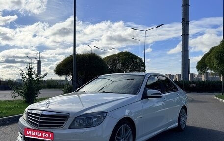 Mercedes-Benz C-Класс, 2010 год, 1 350 000 рублей, 1 фотография