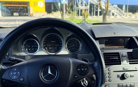 Mercedes-Benz C-Класс, 2010 год, 1 350 000 рублей, 12 фотография