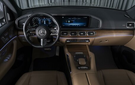 Mercedes-Benz GLS, 2023 год, 13 650 000 рублей, 6 фотография