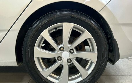 Hyundai Solaris II рестайлинг, 2011 год, 845 000 рублей, 9 фотография