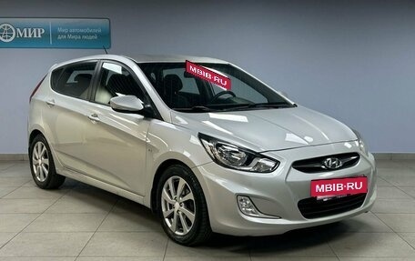 Hyundai Solaris II рестайлинг, 2011 год, 845 000 рублей, 3 фотография