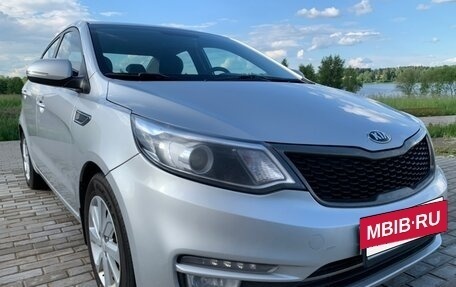 KIA Rio III рестайлинг, 2016 год, 1 050 000 рублей, 6 фотография