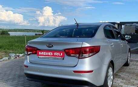 KIA Rio III рестайлинг, 2016 год, 1 050 000 рублей, 3 фотография