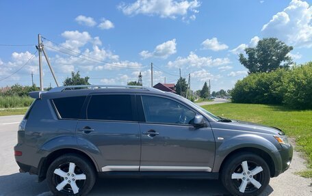 Mitsubishi Outlander III рестайлинг 3, 2008 год, 1 090 000 рублей, 3 фотография