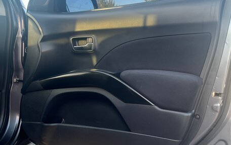 Mitsubishi Outlander III рестайлинг 3, 2008 год, 1 090 000 рублей, 20 фотография