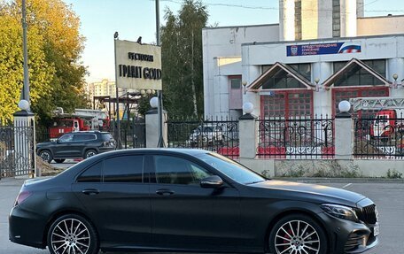 Mercedes-Benz C-Класс, 2018 год, 2 990 000 рублей, 4 фотография