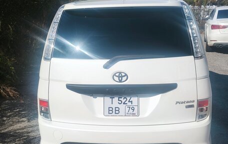 Toyota ISis I, 2012 год, 1 220 000 рублей, 4 фотография
