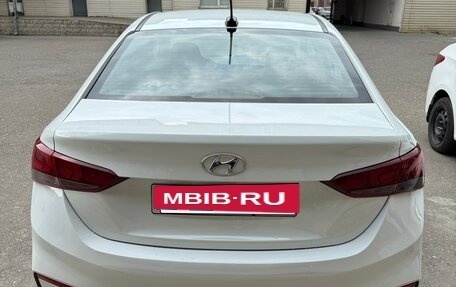 Hyundai Solaris II рестайлинг, 2019 год, 880 000 рублей, 2 фотография
