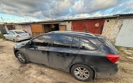 Chevrolet Cruze II, 2013 год, 650 000 рублей, 4 фотография