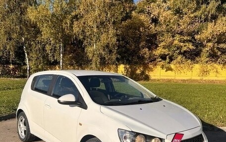 Chevrolet Aveo III, 2014 год, 978 000 рублей, 2 фотография