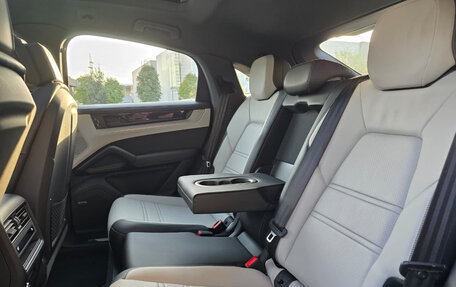 Porsche Cayenne III, 2025 год, 17 990 000 рублей, 25 фотография