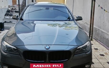 BMW 5 серия, 2015 год, 2 150 000 рублей, 2 фотография