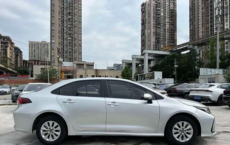 Toyota Corolla, 2023 год, 1 240 000 рублей, 7 фотография