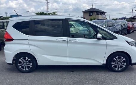 Honda Freed II, 2022 год, 1 183 000 рублей, 6 фотография