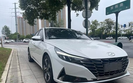 Hyundai Elantra, 2023 год, 1 280 000 рублей, 1 фотография