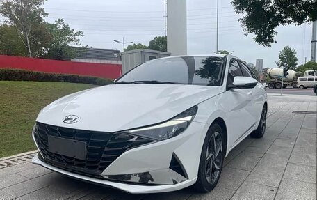 Hyundai Elantra, 2023 год, 1 280 000 рублей, 3 фотография