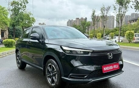 Honda Vezel, 2023 год, 1 900 000 рублей, 1 фотография