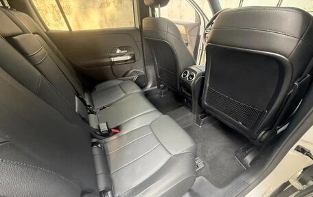 Mercedes-Benz GLB, 2022 год, 1 900 500 рублей, 8 фотография