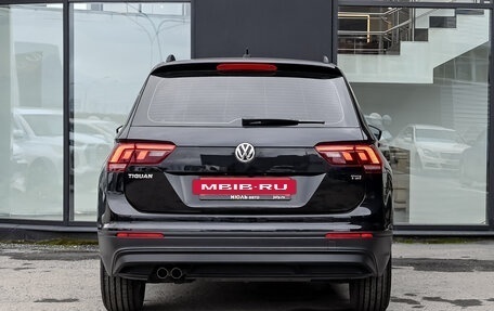Volkswagen Tiguan II, 2017 год, 2 400 000 рублей, 5 фотография