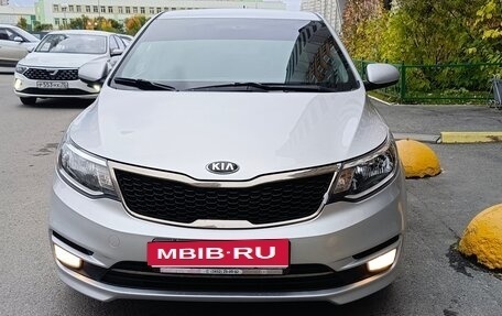 KIA Rio III рестайлинг, 2015 год, 850 000 рублей, 1 фотография