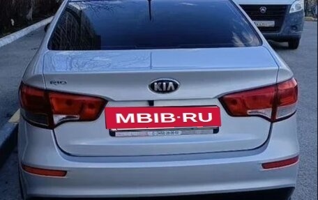 KIA Rio III рестайлинг, 2015 год, 850 000 рублей, 2 фотография