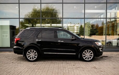Ford Explorer VI, 2017 год, 2 670 000 рублей, 8 фотография