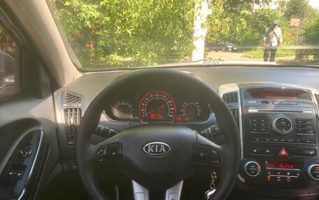 KIA cee'd I рестайлинг, 2011 год, 720 000 рублей, 14 фотография