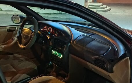 Plymouth Breeze, 1996 год, 240 000 рублей, 6 фотография