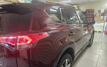 Toyota RAV4, 2018 год, 2 550 000 рублей, 7 фотография
