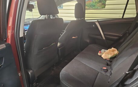 Toyota RAV4, 2018 год, 2 550 000 рублей, 10 фотография