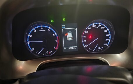 Toyota RAV4, 2018 год, 2 550 000 рублей, 9 фотография