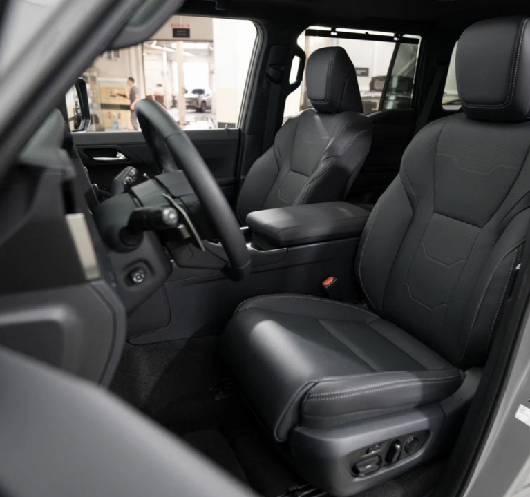 Lexus GX II рестайлинг 2, 2024 год, 16 700 000 рублей, 15 фотография