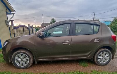 Renault Sandero II рестайлинг, 2018 год, 1 080 000 рублей, 1 фотография