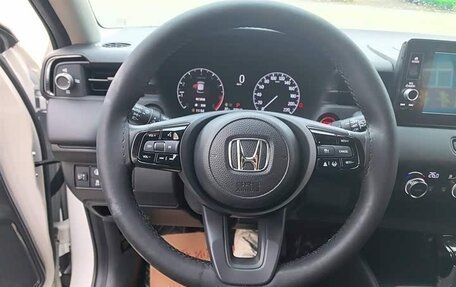 Honda Vezel, 2023 год, 1 861 000 рублей, 8 фотография