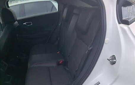 Honda Vezel, 2023 год, 1 861 000 рублей, 12 фотография