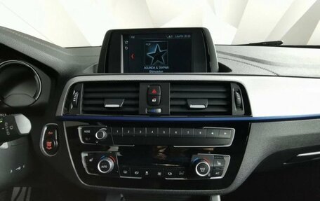 BMW 1 серия, 2018 год, 2 099 000 рублей, 7 фотография