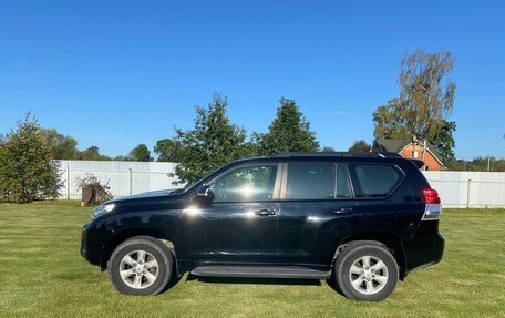 Toyota Land Cruiser Prado 150 рестайлинг 2, 2010 год, 2 450 000 рублей, 3 фотография