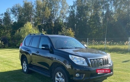 Toyota Land Cruiser Prado 150 рестайлинг 2, 2010 год, 2 450 000 рублей, 2 фотография