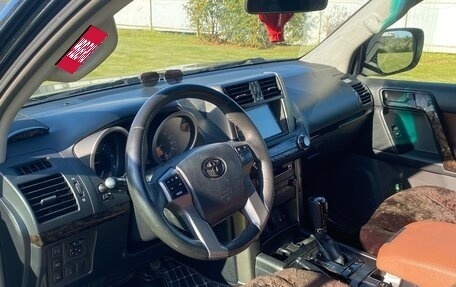 Toyota Land Cruiser Prado 150 рестайлинг 2, 2010 год, 2 450 000 рублей, 10 фотография