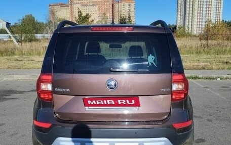 Skoda Yeti I рестайлинг, 2014 год, 1 300 000 рублей, 8 фотография