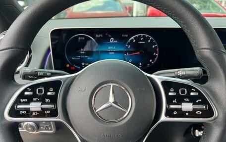 Mercedes-Benz GLB, 2021 год, 2 100 000 рублей, 8 фотография