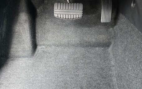 Mitsubishi Outlander III рестайлинг 3, 2019 год, 2 800 000 рублей, 11 фотография