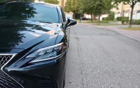 Lexus LS IV, 2018 год, 4 200 000 рублей, 1 фотография