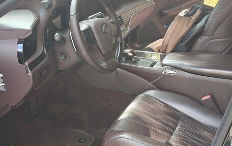 Lexus LS IV, 2018 год, 4 200 000 рублей, 15 фотография