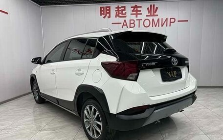 Toyota Yaris XP150 рестайлинг, 2022 год, 1 499 000 рублей, 2 фотография